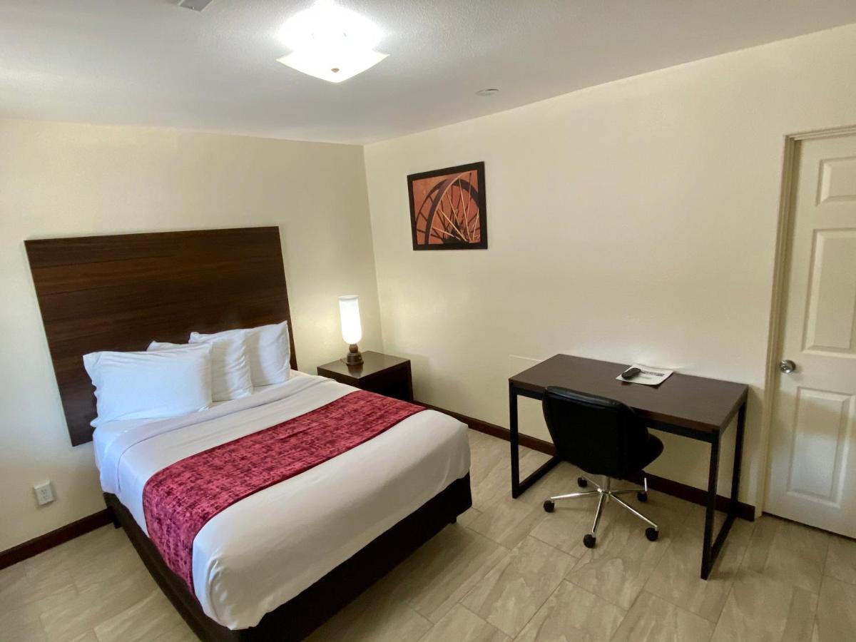 Roswell Inn Εξωτερικό φωτογραφία