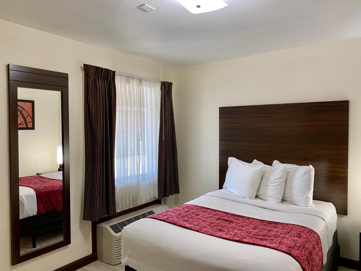 Roswell Inn Εξωτερικό φωτογραφία