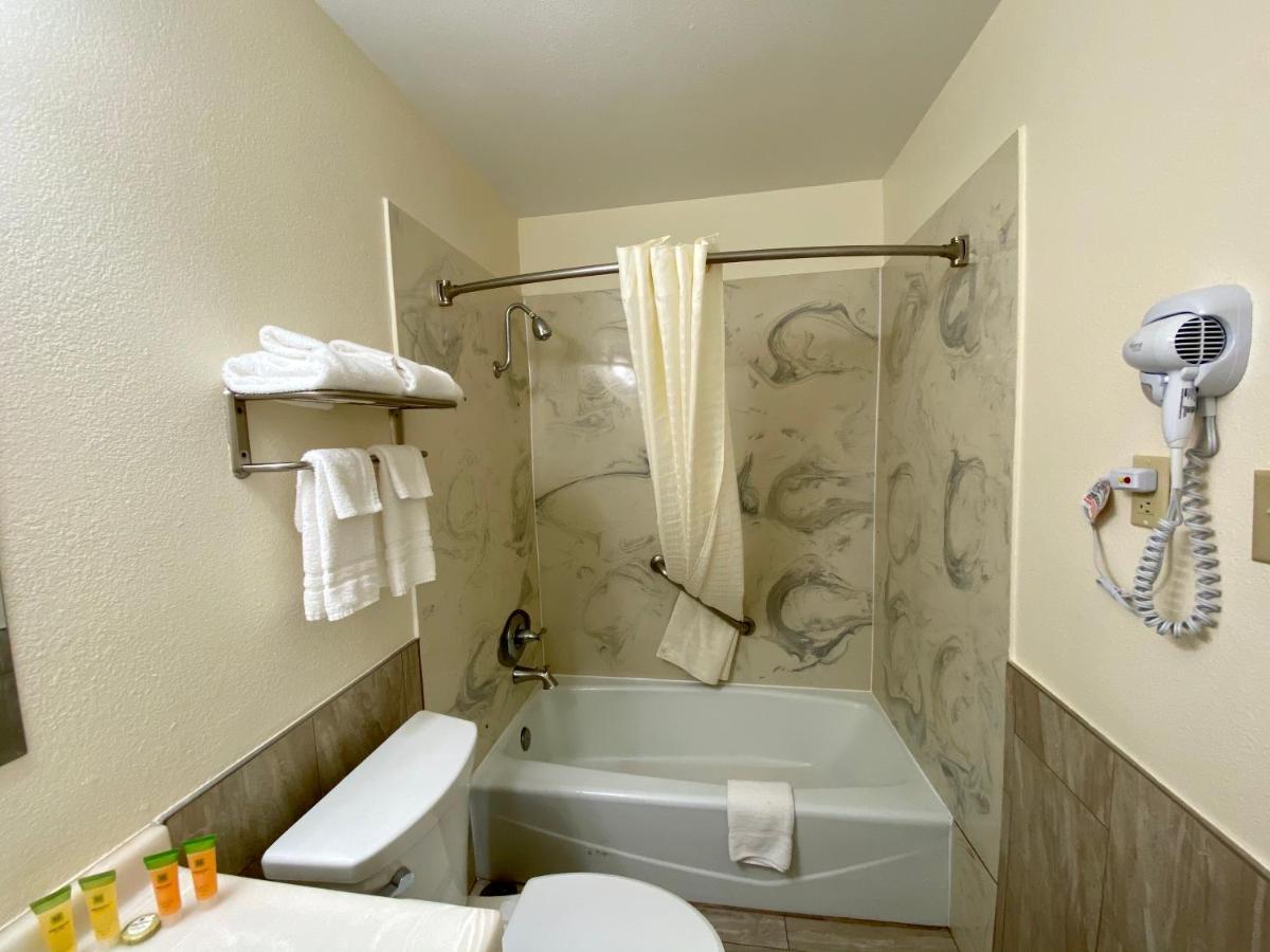 Roswell Inn Εξωτερικό φωτογραφία