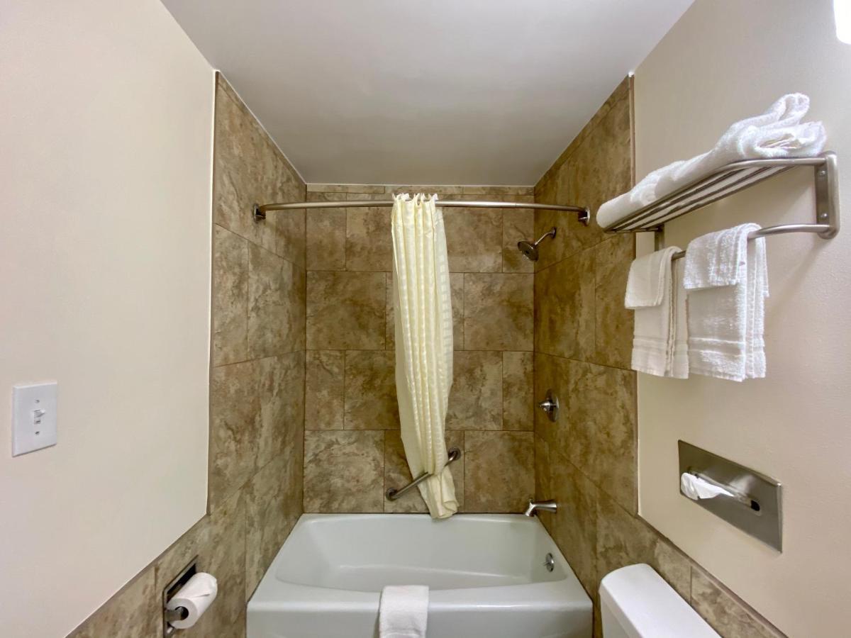Roswell Inn Εξωτερικό φωτογραφία