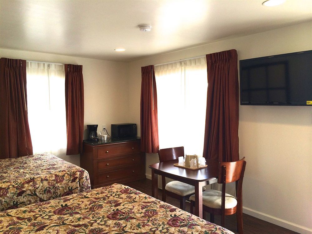 Roswell Inn Εξωτερικό φωτογραφία
