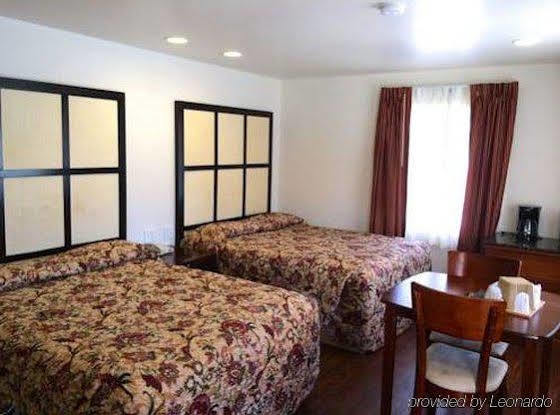 Roswell Inn Εξωτερικό φωτογραφία